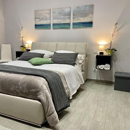 Bed and Breakfast Bebasu Napoli Esterno foto