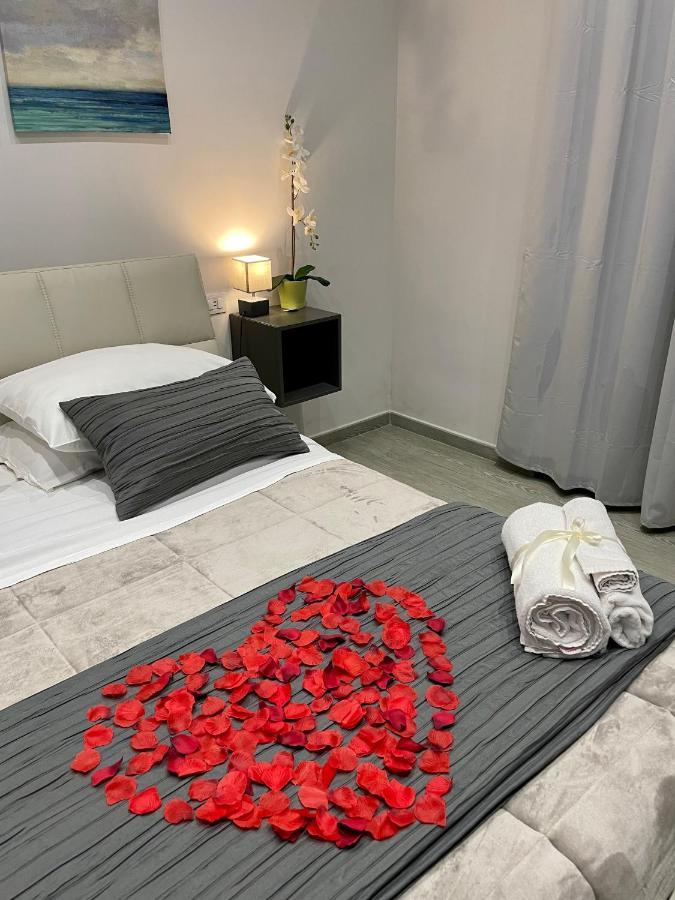 Bed and Breakfast Bebasu Napoli Esterno foto