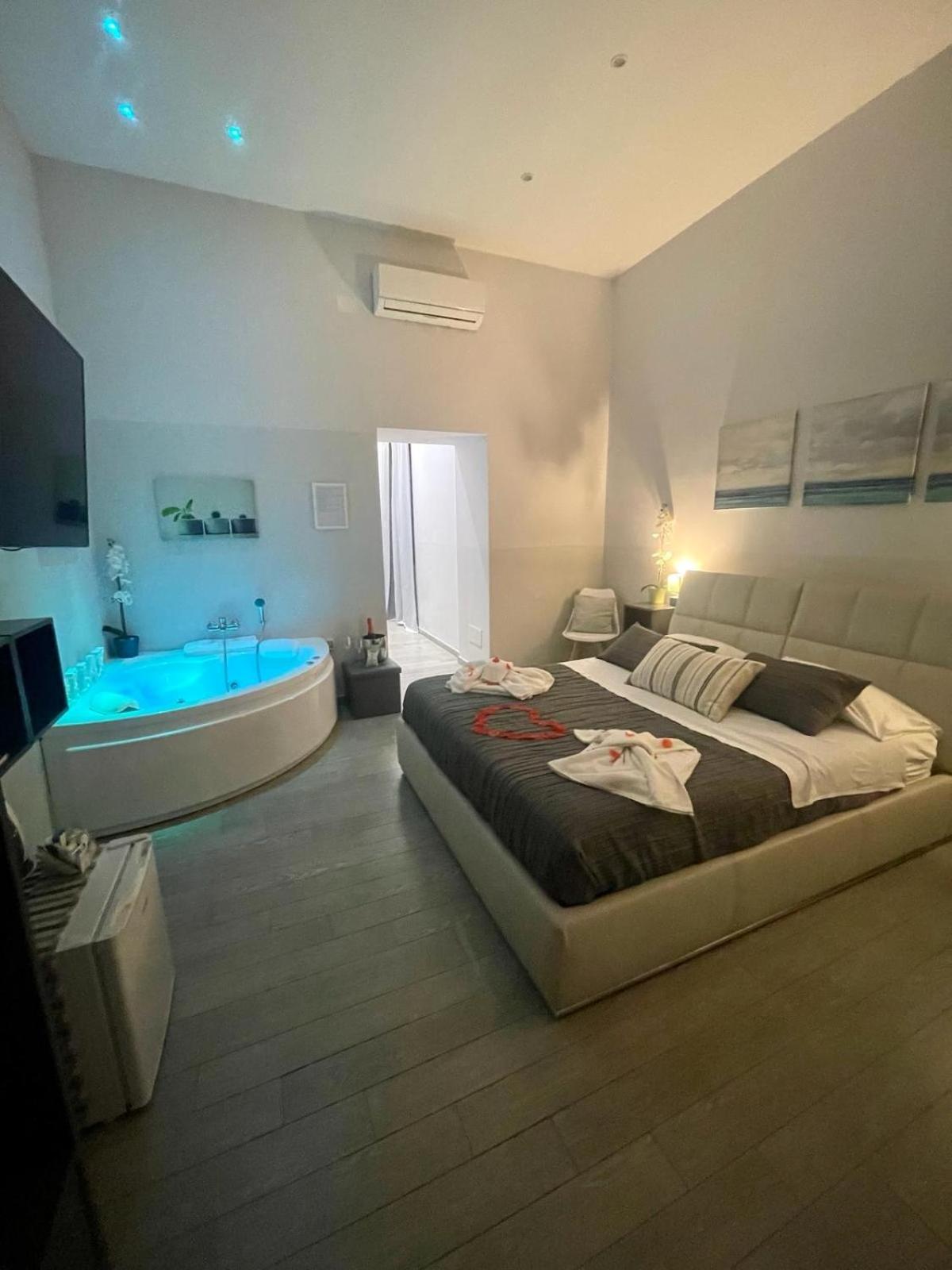 Bed and Breakfast Bebasu Napoli Esterno foto