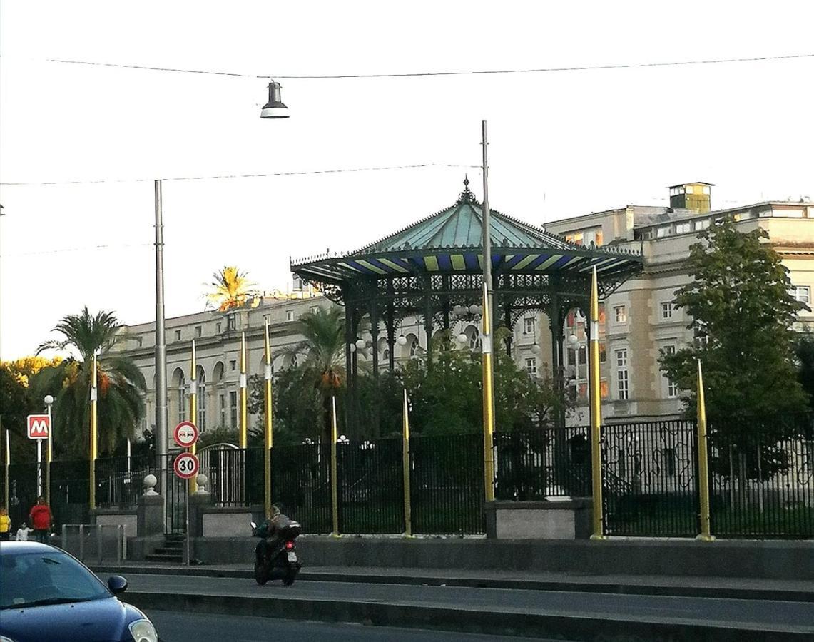 Bed and Breakfast Bebasu Napoli Esterno foto